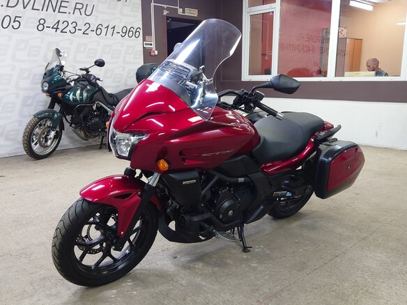 2013 Honda CTX 700, пурпурный, 655000 рублей - вид 8