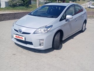 2010 Toyota Prius III (XW30), голубой, 1350000 рублей, вид 1