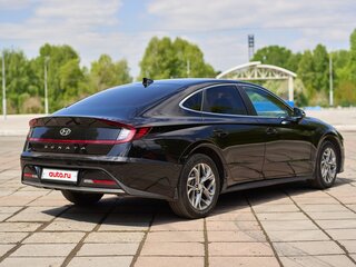 2020 Hyundai Sonata VIII (DN8), чёрный, 1800000 рублей, вид 4
