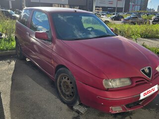 1999 Alfa Romeo 145 I Рестайлинг, красный, 55000 рублей, вид 2