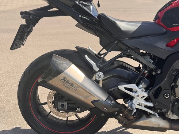 2018 BMW S 1000 R, красный, 1050000 рублей - вид 1