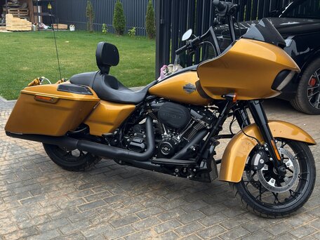 2023 Harley-Davidson Road Glide Special, золотистый, 2650000 рублей, вид 2