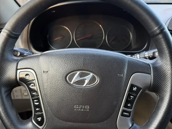 2011 Hyundai Santa Fe II Рестайлинг, чёрный, 1300000 рублей - вид 9