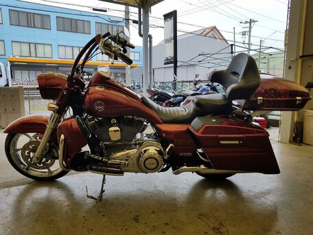 2013 Harley-Davidson Road King, красный, 1299000 рублей, вид 1