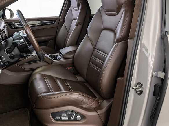 2019 Porsche Cayenne S III, серый - вид 19