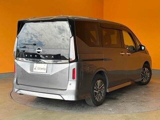 2023 Nissan Serena VI (C28), серый, 1620000 рублей, вид 3