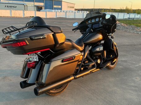 2019 Harley-Davidson Ultra Limited, коричневый, 1360000 рублей, вид 4