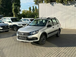 2026 Lada (ВАЗ) Granta Cross I Рестайлинг, серебристый, 1241000 рублей, вид 1