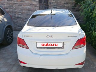 2015 Hyundai Solaris I Рестайлинг, белый, 500000 рублей, вид 1