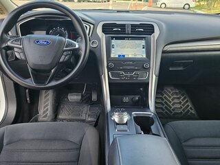2019 Ford Fusion (North America) II Рестайлинг, белый, 1000000 рублей, вид 4