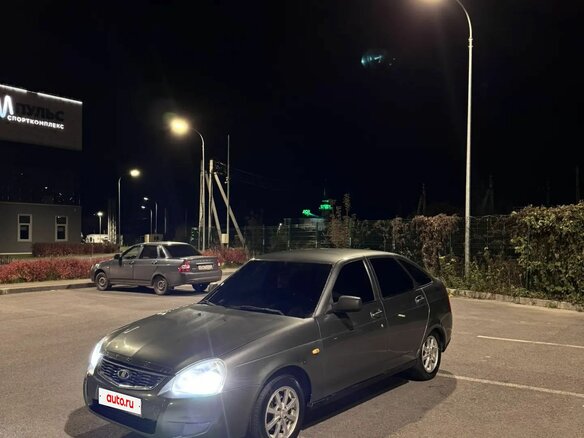 2010 Lada (ВАЗ) Priora I, серый, 225000 рублей