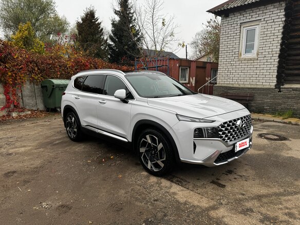 2022 Hyundai Santa Fe IV Рестайлинг, белый, 4200000 рублей