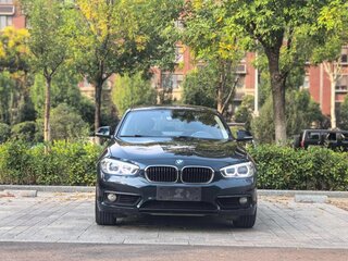 2017 BMW 1 серии 118i II (F20/F21) Рестайлинг, чёрный, 1390023 рублей, вид 3