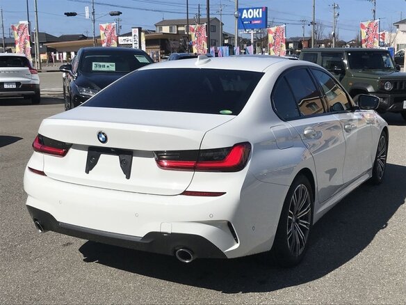 2022 BMW 3 серии 320i VII (G2x), белый, 2387700 рублей - вид 2