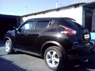 2014 Nissan Juke I Рестайлинг, чёрный, 2500000 рублей, вид 3