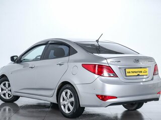 2014 Hyundai Solaris I Рестайлинг, серебристый, 629000 рублей, вид 5