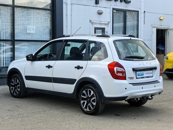 2024 Lada (ВАЗ) Granta Cross I Рестайлинг, белый - вид 6