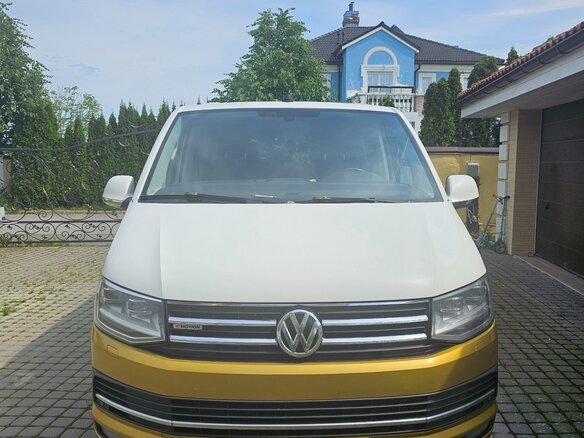 2017 Volkswagen Multivan T6, жёлтый, 3990000 рублей - вид 1