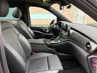 2022 Mercedes-Benz V-Класс Long 300 d длинный III (W447) Рестайлинг, серый, 8700000 рублей, вид 5