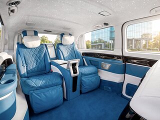 2026 Mercedes-Benz V-Класс Extra Long 300 d экстра длинный III (W447) Рестайлинг 2, чёрный, 32000000 рублей, вид 1