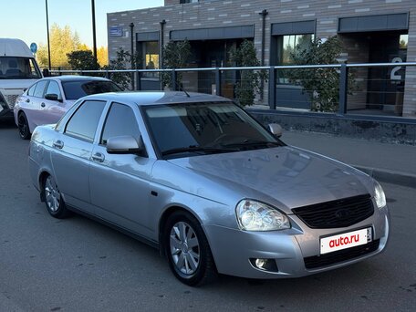 2017 Lada (ВАЗ) Priora I Рестайлинг, серебристый, 395000 рублей, вид 1