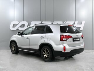 2013 Kia Sorento II Рестайлинг, серебристый, 1890000 рублей, вид 2