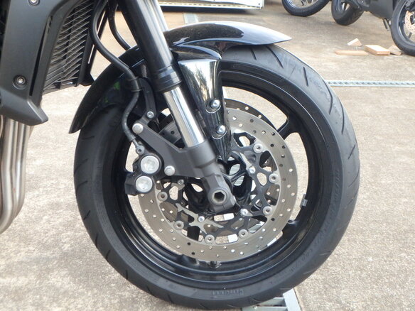 2012 Yamaha FZ1, чёрный, 700000 рублей - вид 12