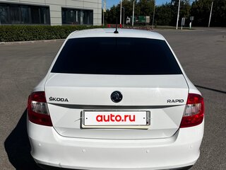 2015 Skoda Rapid I, белый, 685000 рублей, вид 5