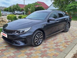 2019 Kia Optima IV Рестайлинг, серый, 1990000 рублей, вид 1