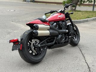 2025 Harley-Davidson Sportster S, красный, 1550000 рублей, вид 3