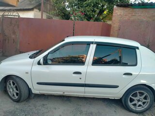 2005 Renault Symbol I Рестайлинг, белый, 330000 рублей, вид 2