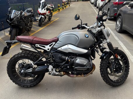 2021 BMW R Nine T Scrambler, серый, 1350000 рублей, вид 2
