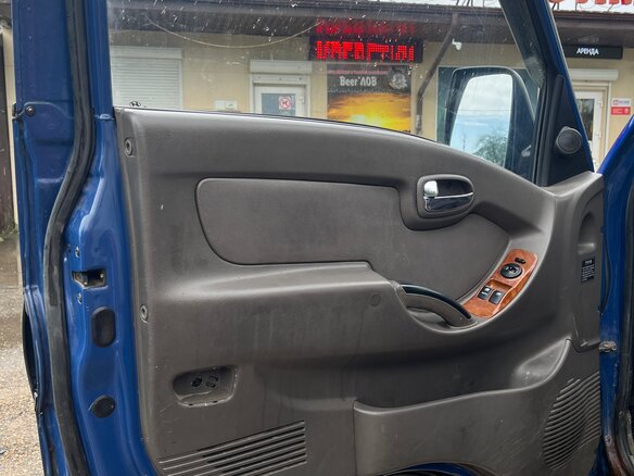 2012 Hyundai Porter II, синий, 700000 рублей - вид 12