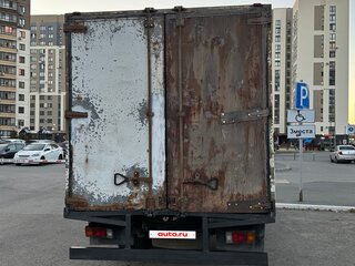 2009 Isuzu Elf (N-series), белый, 1350000 рублей, вид 5