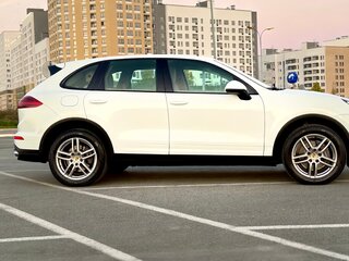 2015 Porsche Cayenne Diesel II Рестайлинг (958), белый, 3185000 рублей, вид 4