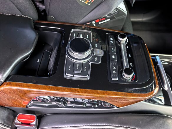 2017 Genesis G90 Limousine I, чёрный, 2999999 рублей - вид 20