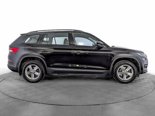 2021 Skoda Kodiaq I, чёрный, 2700000 рублей, вид 4