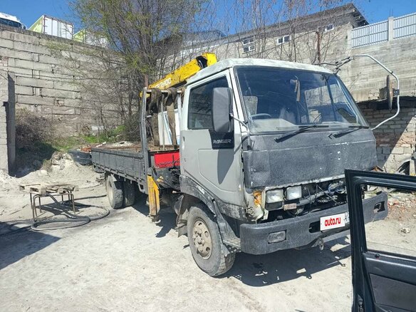 1992 Hino Series 500 (Ranger), белый, 1200000 рублей