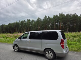2008 Hyundai Grand Starex I, серый, 1460000 рублей, вид 4