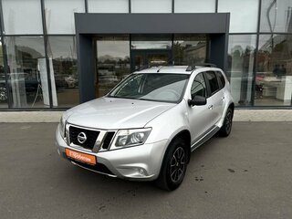 2020 Nissan Terrano III (D10), серебристый, 850000 рублей, вид 1