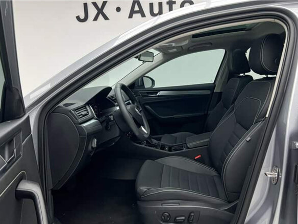 2024 Skoda Superb III Рестайлинг, серебристый, 2300888 рублей - вид 8