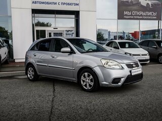 2011 Kia Rio II Рестайлинг, серебристый, 515000 рублей, вид 5