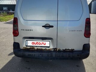2009 Peugeot Partner II, серебристый, 390000 рублей, вид 2