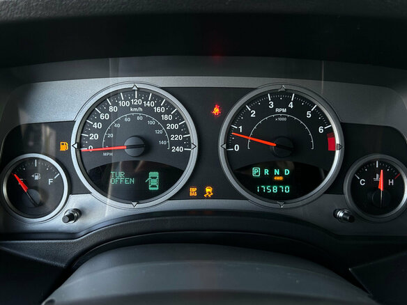 2006 Jeep Compass I, серебристый, 595000 рублей - вид 17