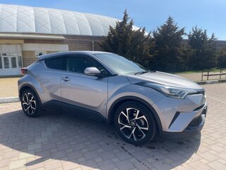 2019 Toyota C-HR I, серый, 1900000 рублей, вид 5
