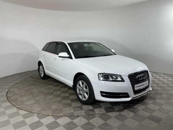 2012 Audi A3 II (8P) Рестайлинг 2, белый, 886000 рублей - вид 3