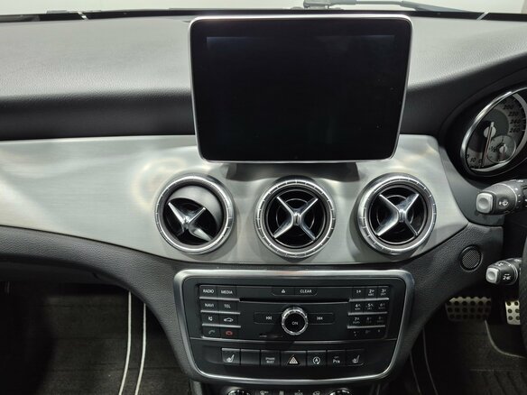 2015 Mercedes-Benz CLA 180 I (C117, X117), белый, 1599000 рублей - вид 17