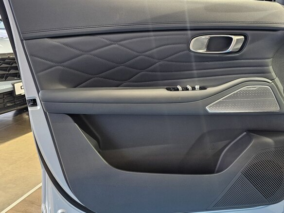 2026 Geely EX5 Гибрид EM-i, серебристый - вид 15