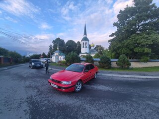1995 Toyota Carina VI (T190), красный, 135000 рублей, вид 1