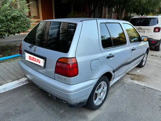 1996 Volkswagen Golf III, серебристый, 150000 рублей, вид 2